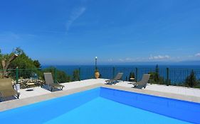 Antigoni Villas